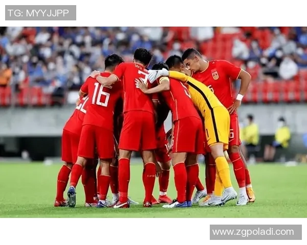 杭州足球队在世界杯预选赛中以72分稳居积分榜首位