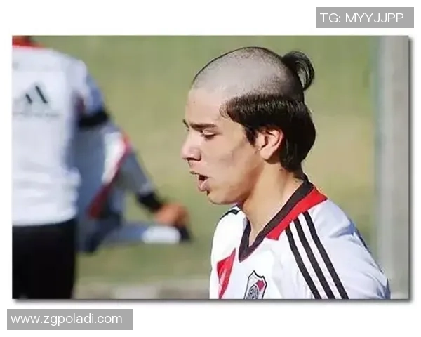 男足球明星剪发发型大揭秘让你轻松找到最适合的造型 男足球明星剪发发型大揭秘让你轻松找到最适合的造型