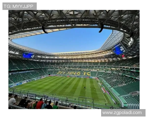 名字较长的足球明星们在绿茵场上的辉煌与传奇故事